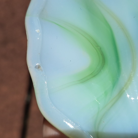 Vintage Slag Glass Trinket Dish - Picture 4 of 5